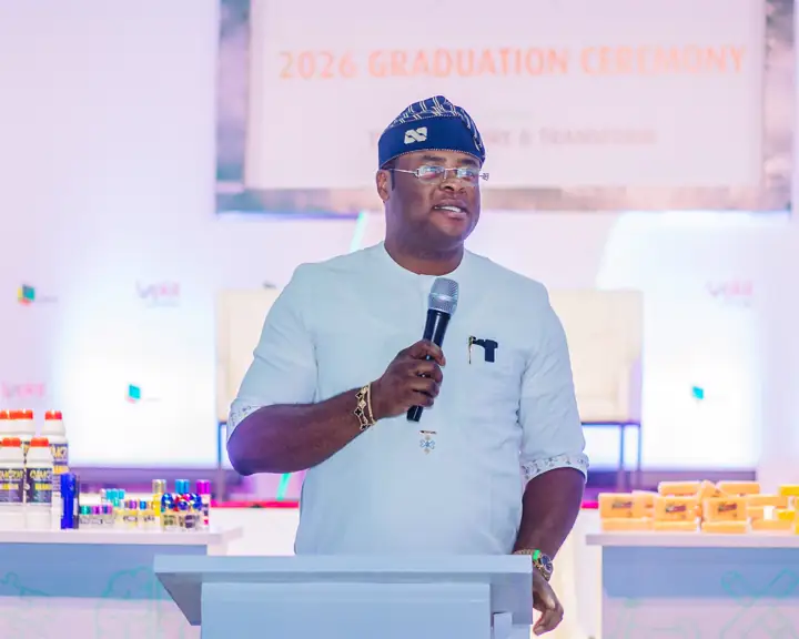 Dr Paddy Iyamu addressing a 2026 graduation ceremony